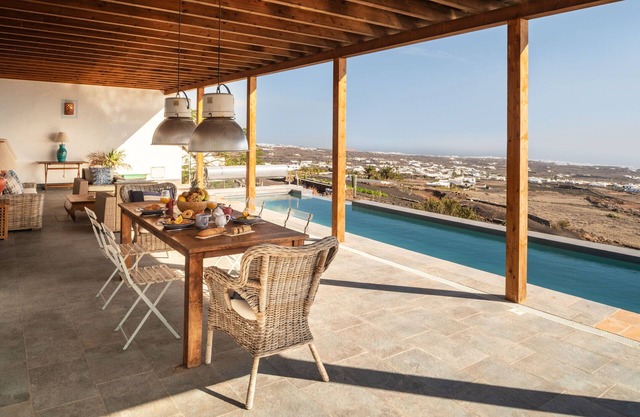 Wonderful Asomada | Stunning 2-bedroom villa with outstanding views