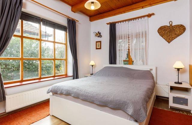 Wonderful private villa for 5 guests with WIFI, TV, terrace and parking