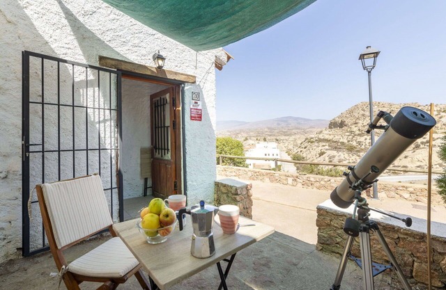 Wonderful private villa for 4 guests with WIFI, TV and terrace