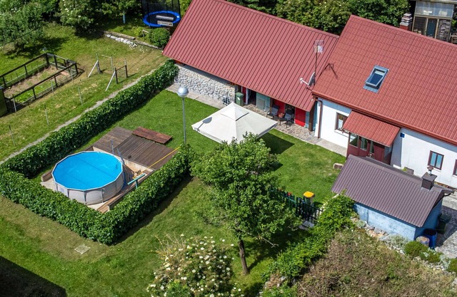 Wonderful private villa for 4 people with A/C, private pool, WIFI, TV, pets allowed and parking