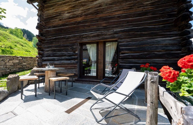 Wonderful private villa for 5 people with WIFI, TV and parking