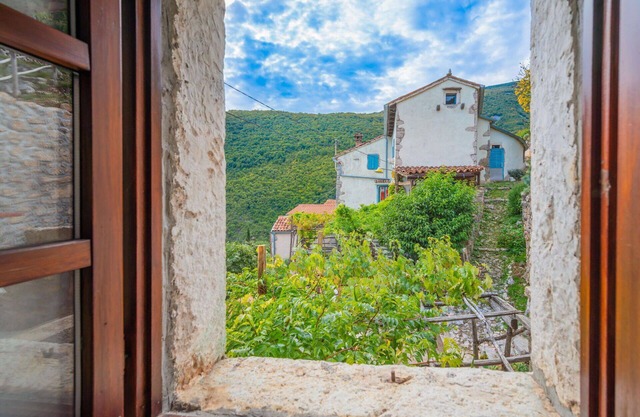 Wonderful villa for 6 people with WIFI, A/C, TV, terrace, panoramic view and parking