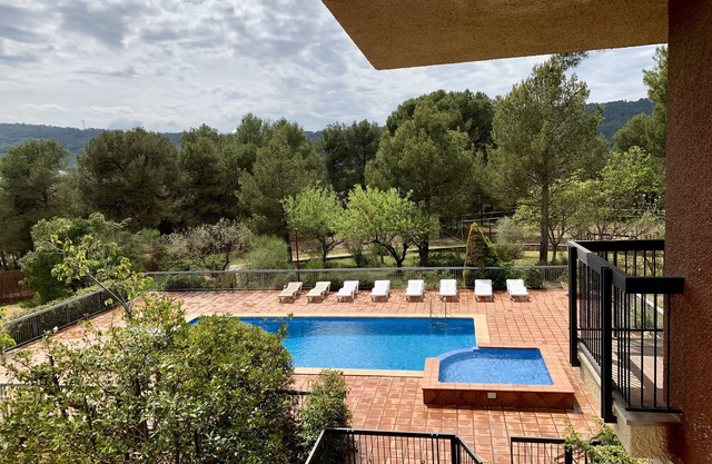 Wonderful villa in a small town with private pool, close to Barcelona