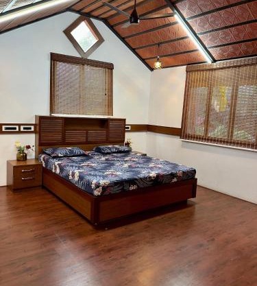 Wood House Near Isha And Karunya University by Shivalaya