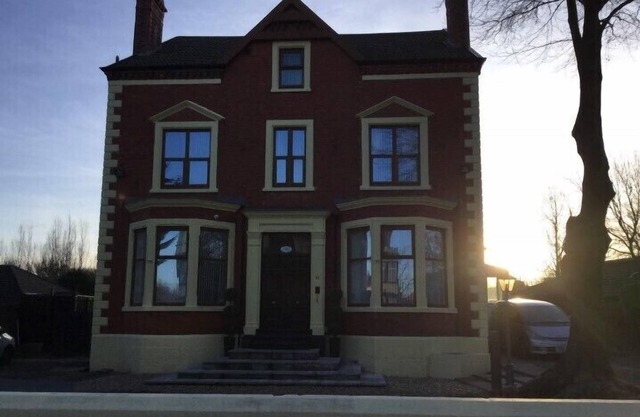 Woodlands Guest House