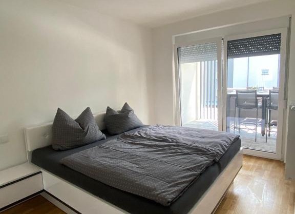 Wunderschöne, neue Wohnung mit großer Terrasse