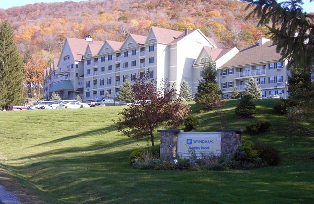 Wyndham Bentley Brook Jiminy Peak ski in/out unit