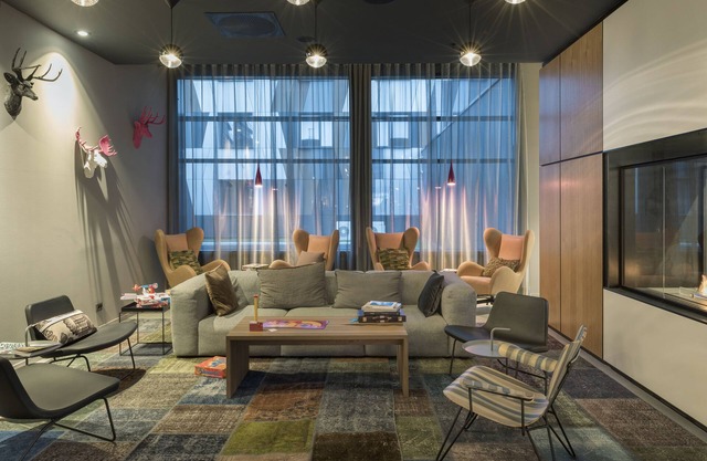 X Hotel