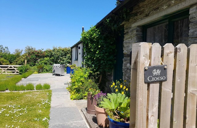 Y Gegin Fach, Cardigan