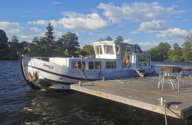 Yacht charter in Mecklenburgische Seenplatte-Locaboat - Pénichette 935 W (1989)