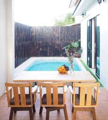 Yada house onsen pool villa