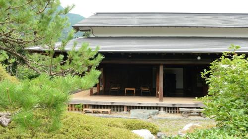Yado Nishimura Timeless Japan Experience