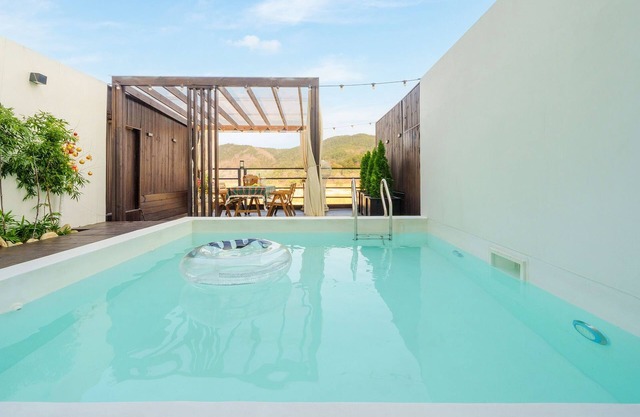 Yangyang Labianrose Poolvilla