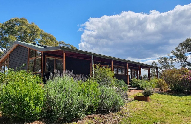 Yarra Valley Bush Sanctuary 30 acre Private Retreat