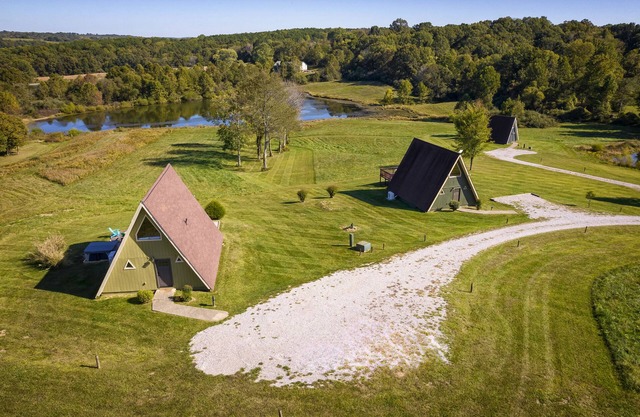 Yoga, Work and Couple's Retreats- 3 A-Frame Cabins