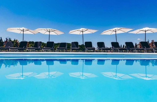 YOUness WELLness Clinic & Retreat