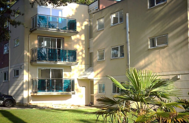Your holiday is just 100m from award winning beaches on Sandbanks peninsular.