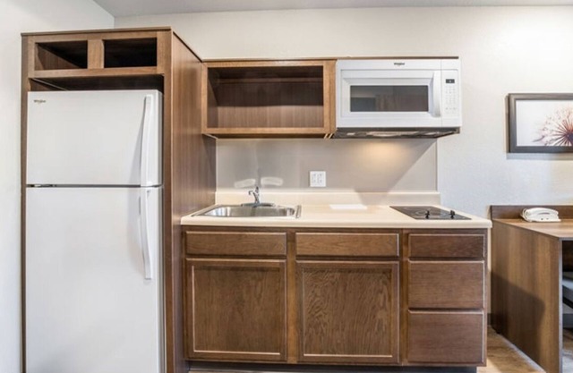 Your Home Away from Home! Full Kitchen, Pet-friendly, Free Parking!