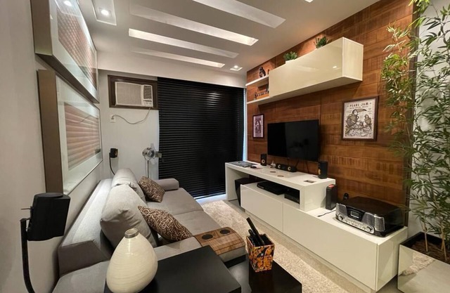 Your Home in Rio - Downtown Niterói with Garage