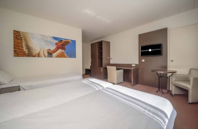 Your Perfect Escape: 2 Spacious Rooms & Outdoor Adventures in Waalwijk