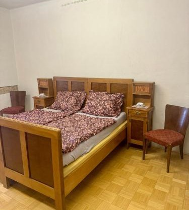 Zámek Hošťálkovy