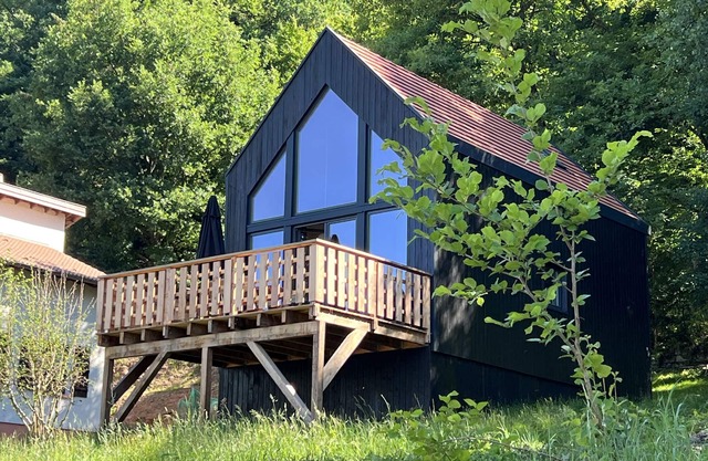 Z1 Lodge - Contemporary living in a green setting.
