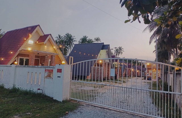 Zainab Cottage