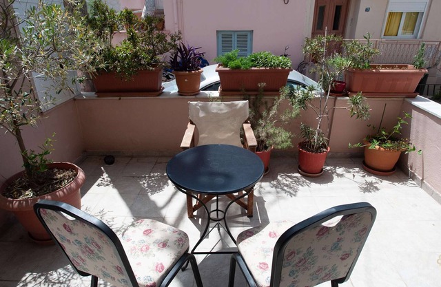 Zennova 8 Kastra Apartment