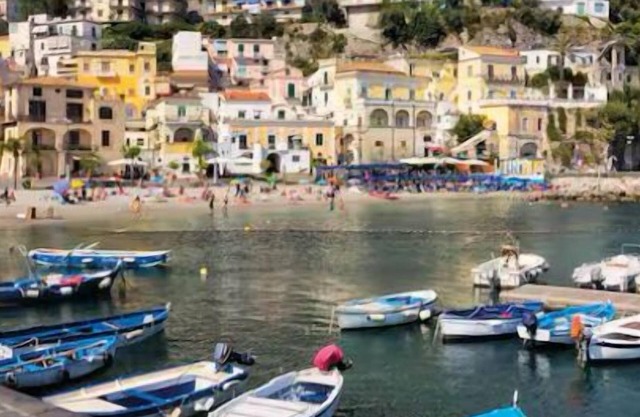 Zifina . a stone's throw from the sea