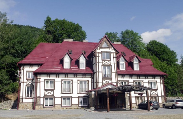 Zolota Forel Hotel
