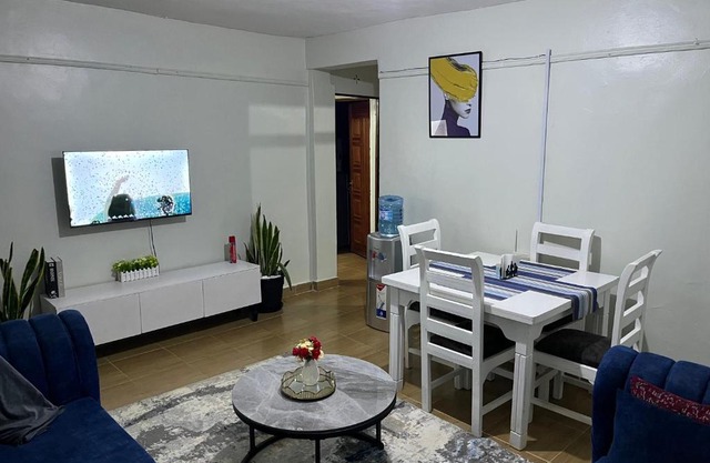 ZuriHomes Oak apartments101