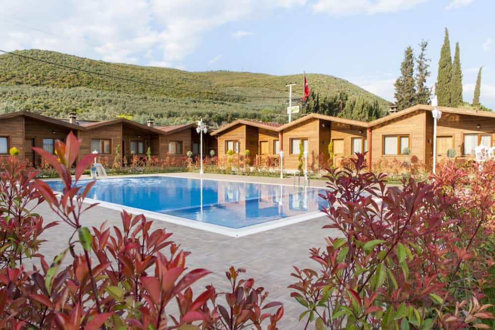 Orhangazi House | Luxurious Suits with Private Pool and Jacuzzi