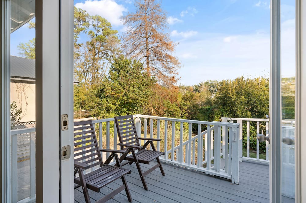 Saint Simons Heights House | Hosting Long Term Renters, FLETC and big dog friendly. Sleeps 8