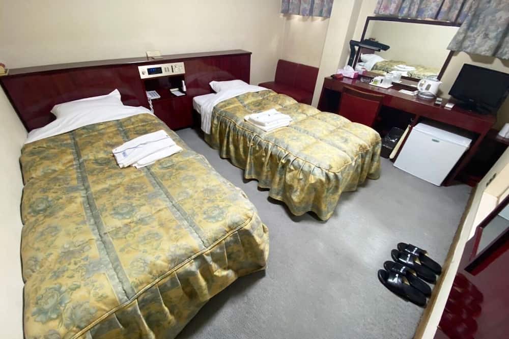 Mihara House | Twin room nonsmoking 3 minutes on foot from J / Mihara Hiroshima