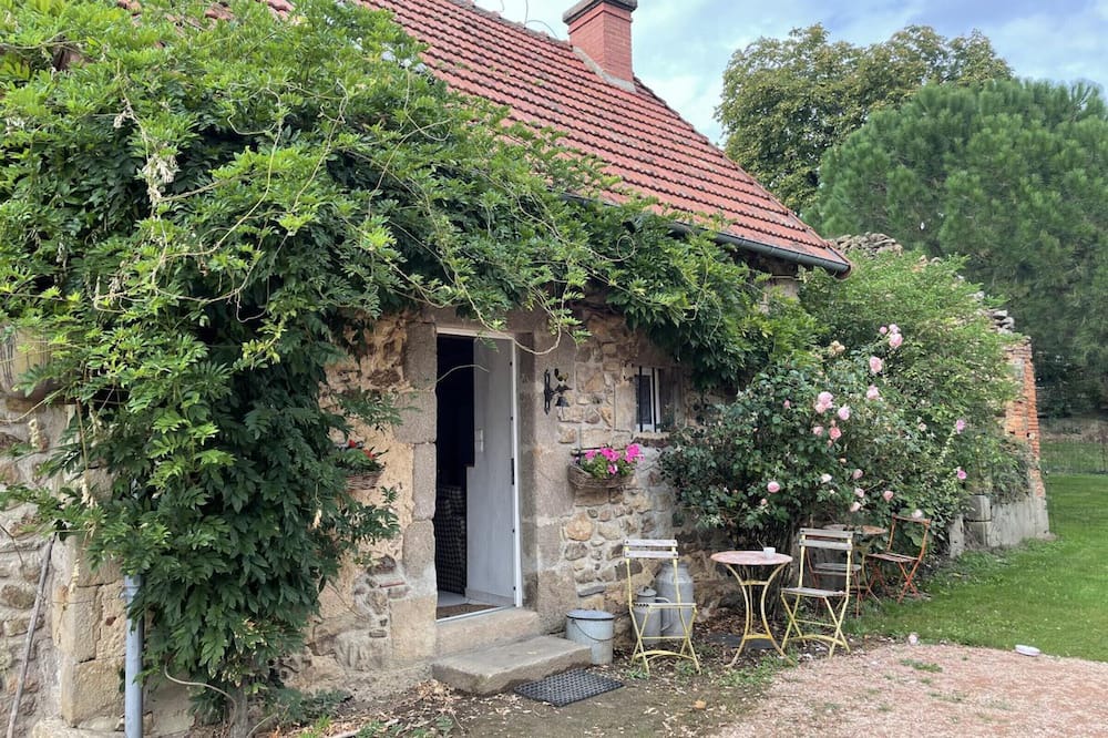 Terjat Cottage | Gite Terjat, 2 bedrooms, 4 persons