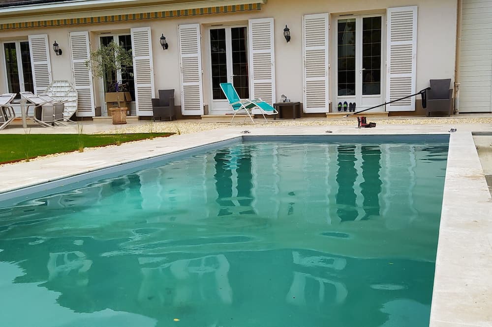 Maillets - Bellevue House | Chambre de Charme Piscine Chauffée Centre Parking Jardin
