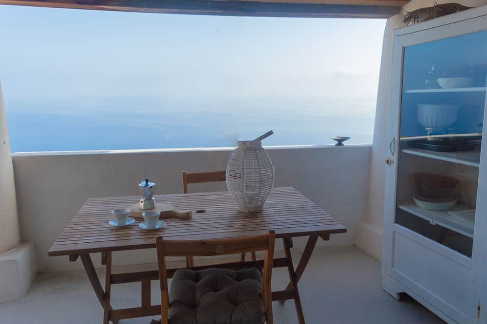 Filicudi House | House Artamesia "Filicudi"