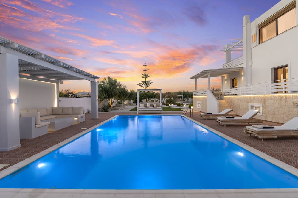 Adamas Villa | Villa Eva Milos: 4 Bedroom, Private Pool & BBQ, 200m away from the beach