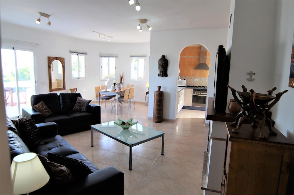 Bedar Villa | El Pinar villa,pool, large terraces,sea views,wifi, UK TV, sleeps 2 to 6