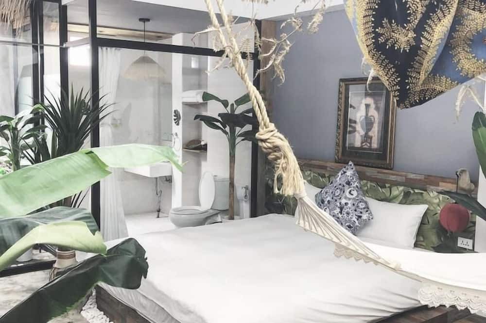 Xincheng Bed & Breakfast | Fas Glass House B&B