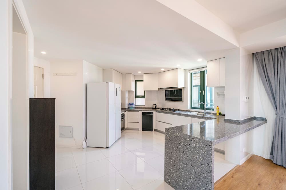 Xujiahui Bed & Breakfast | Tyms Elegant 3BR 2BA Home Novel Garden