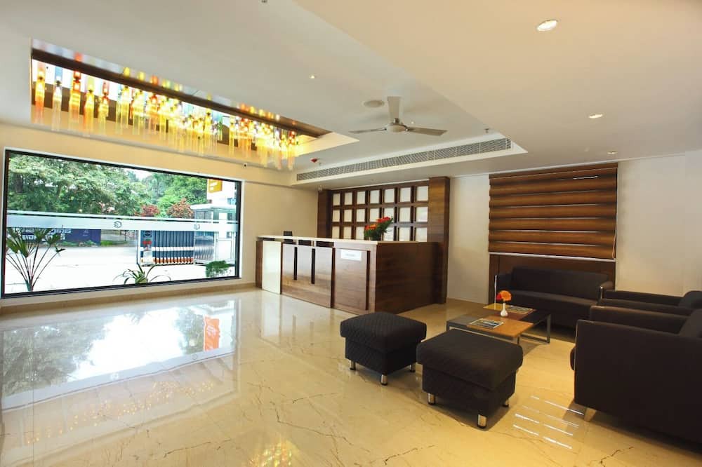 Kuruppampady Hotel | Embassery Residency