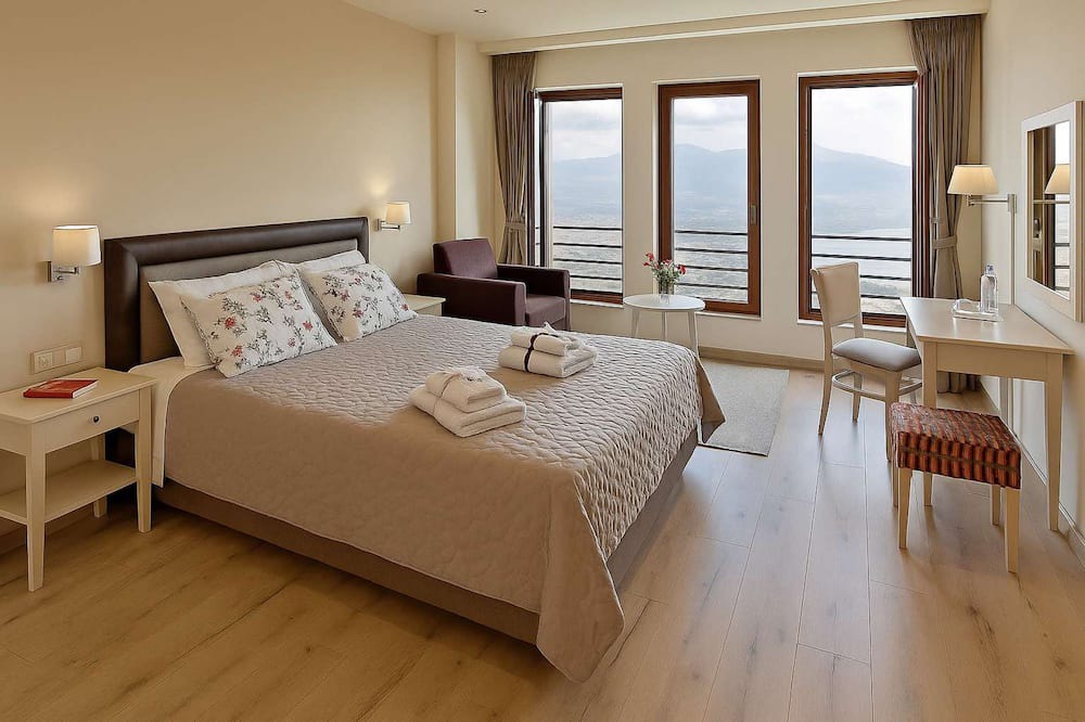 Ligiades Apartment | Arktos Hotel Junior Suite With Stunning Views
