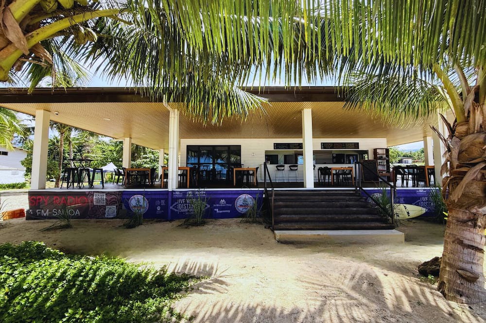 Maninoa Hotel | Ocean Club Maninoa