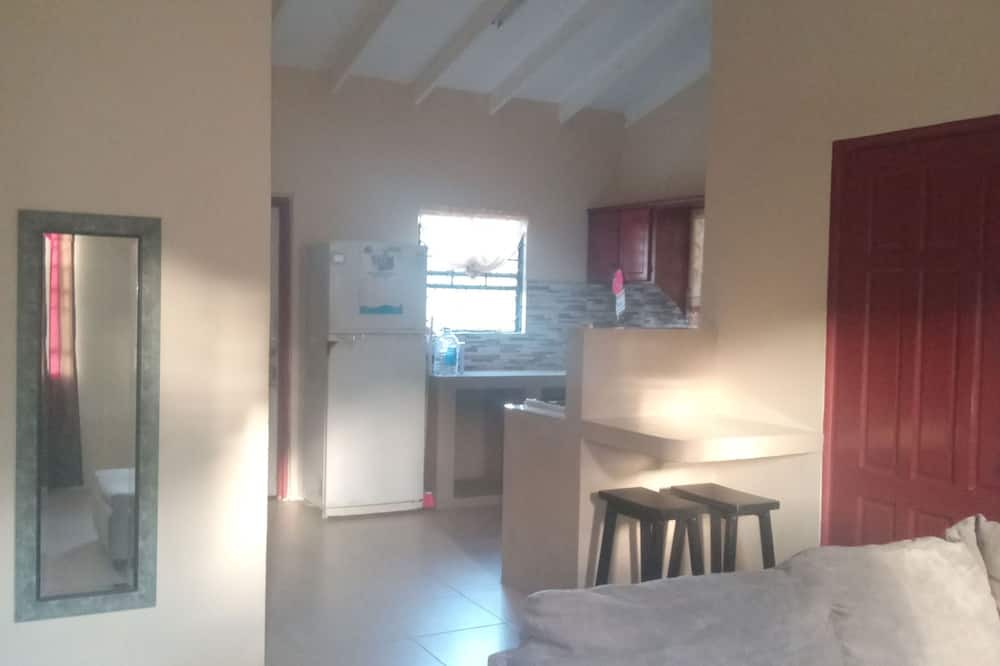 Castries House | Room-near air and Ferry Ports, Shops & b