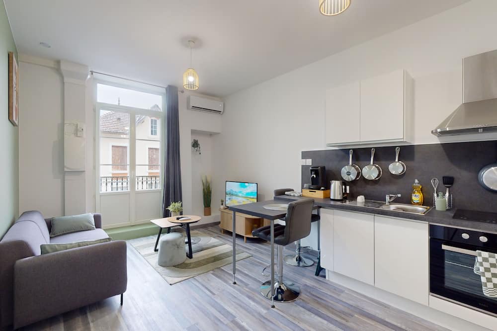 Vinay Apartment | Magnificent T2 in the heart of Vinay