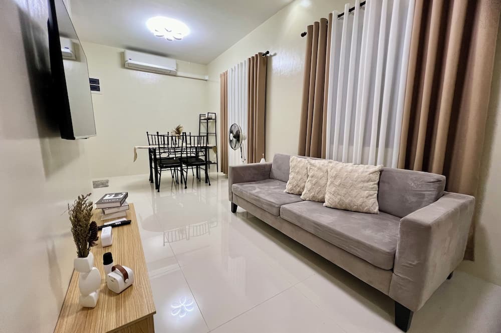 San Fernando House | CASA BELA 1410 2-BR Home with Parking in San Fernando, Pampanga