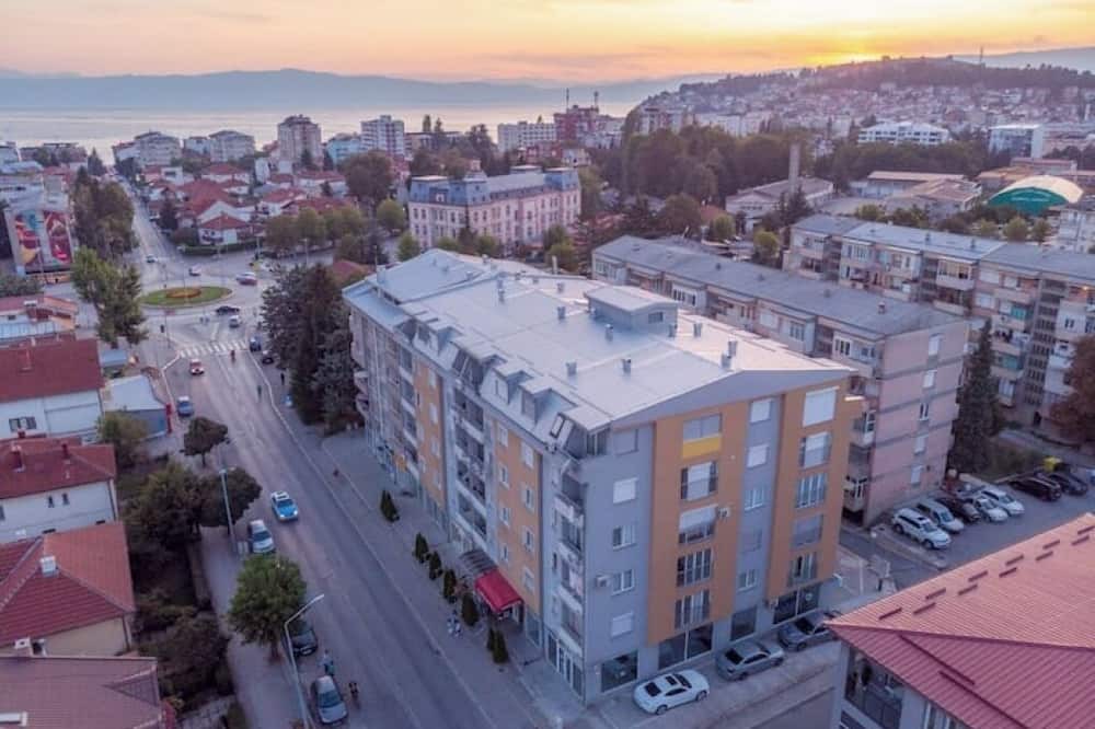 Ohrid Apartment | Stylish & cozy ⭐ close to waterfront ⭐ parking