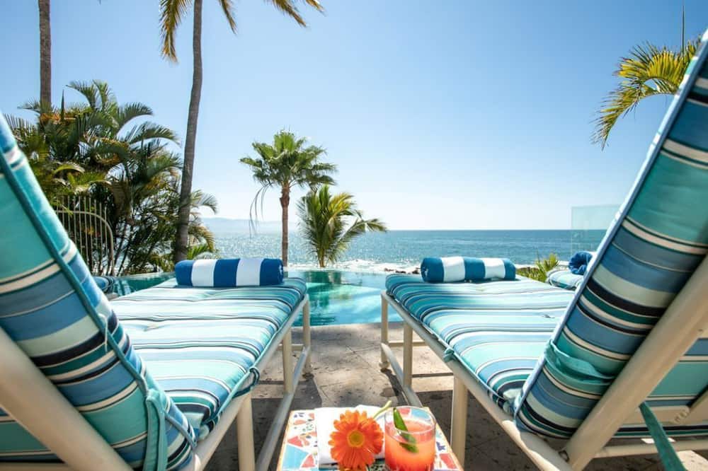 Conchas Chinas Resort | Casa Karma - Agave Suite