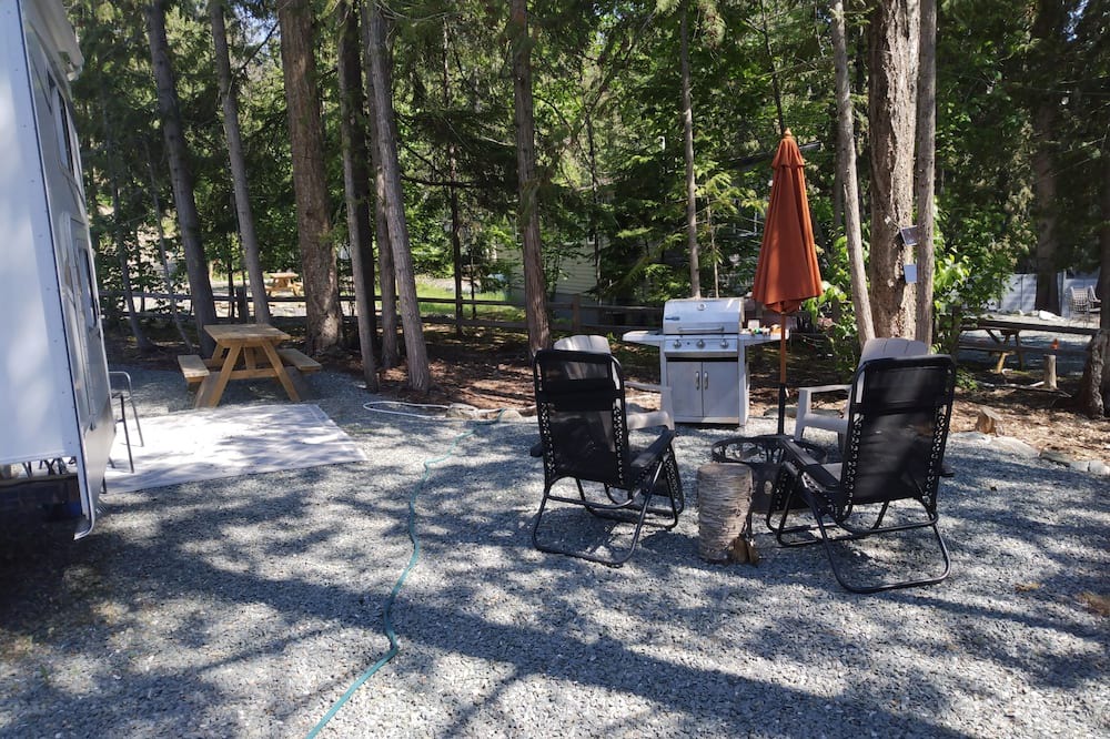 Celista House | Camping at Celista Bay on the scenic shores of Shuswap Lake!